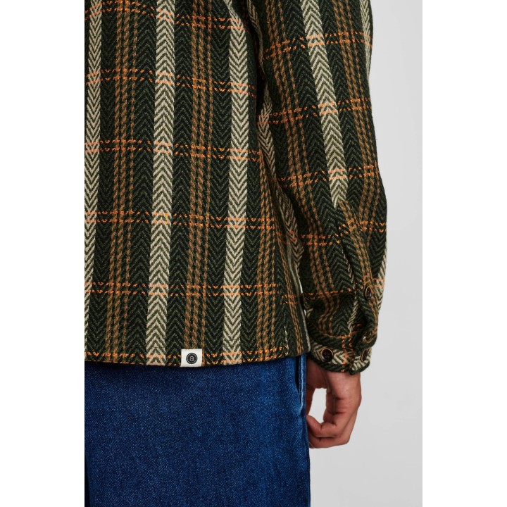 Anerkjendt Aksoldado Check Overshirt in Deep Forest - 900240