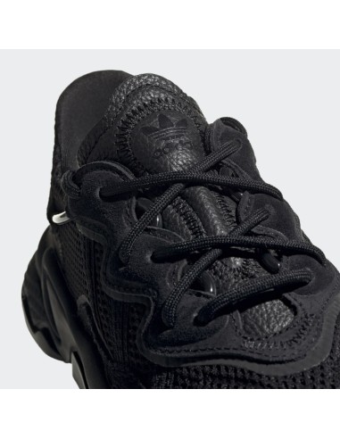 Adidas Originals  OZWEEGO J Black/Black- EE7775