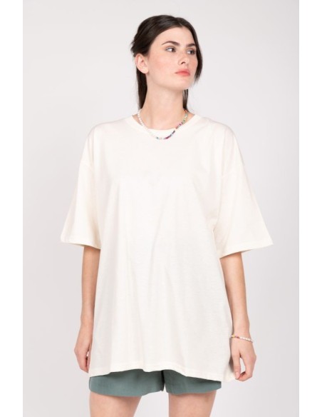24 COLOURS Oversized T-shirt in White - 11730c