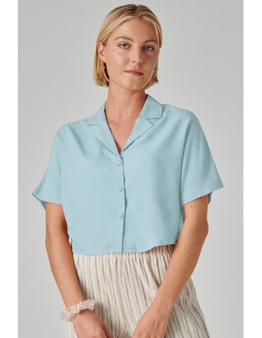 24COLOURS Cropped Shirt in Light Blue...