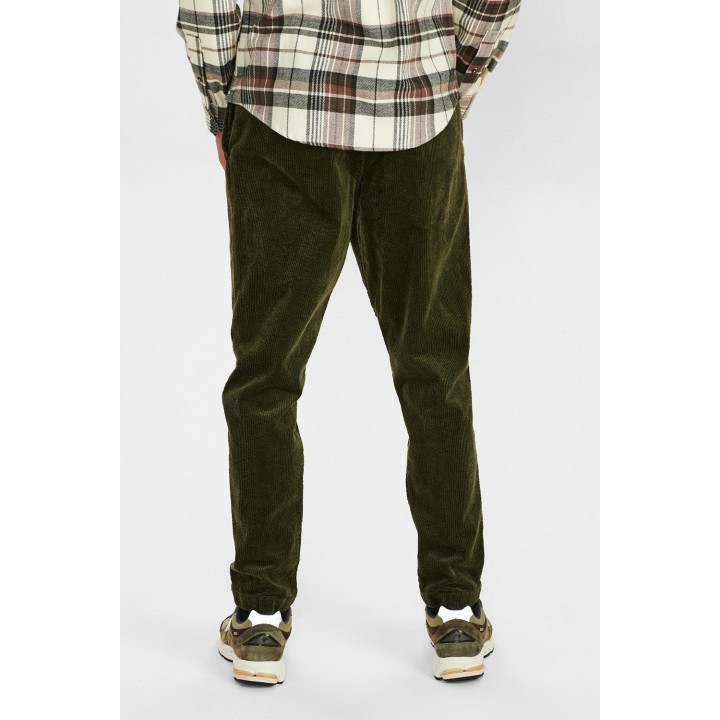 Anerkjendt Akjames Corduroy Pants in Forest Night - 900877-green