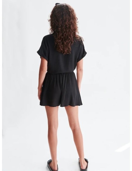 24COLOURS Black Shorts - 60818b