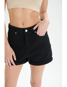 24COLOURS Black Shorts- 80361b