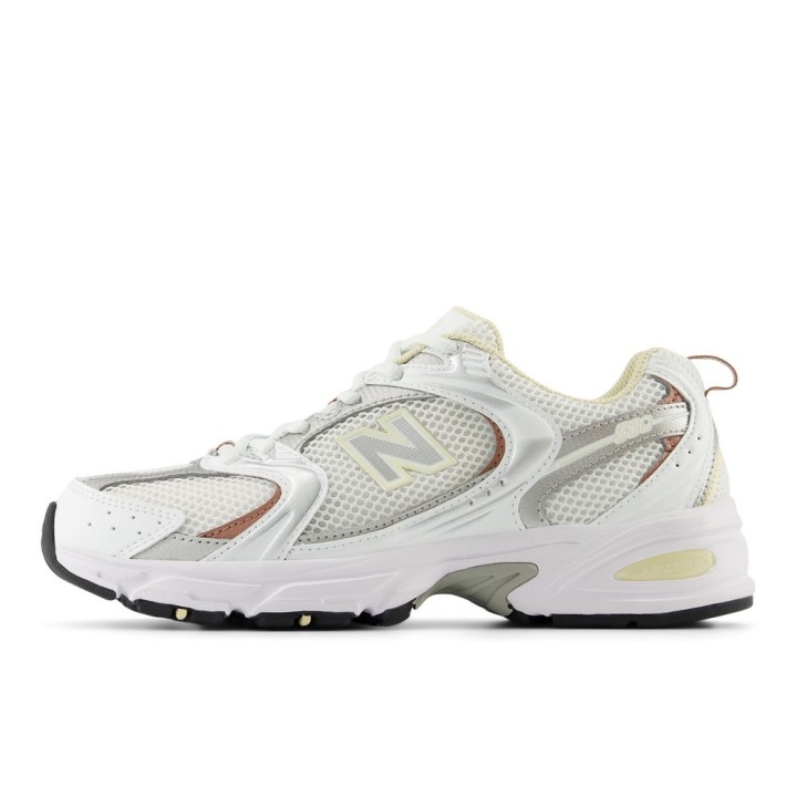 New Balance 530 White Calcium Sneakers - MR530SGA