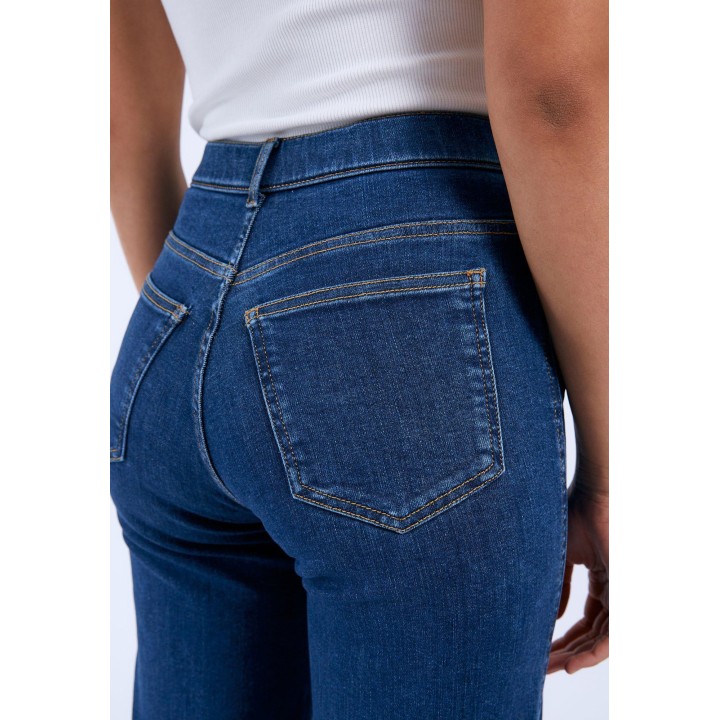 Dr Denim Pants Moxy Straight V41 Vale Dark Plain Denim - 2130106
