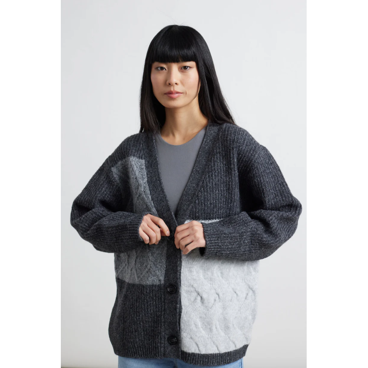 24 COLOURS Cardigan Grey - 41153