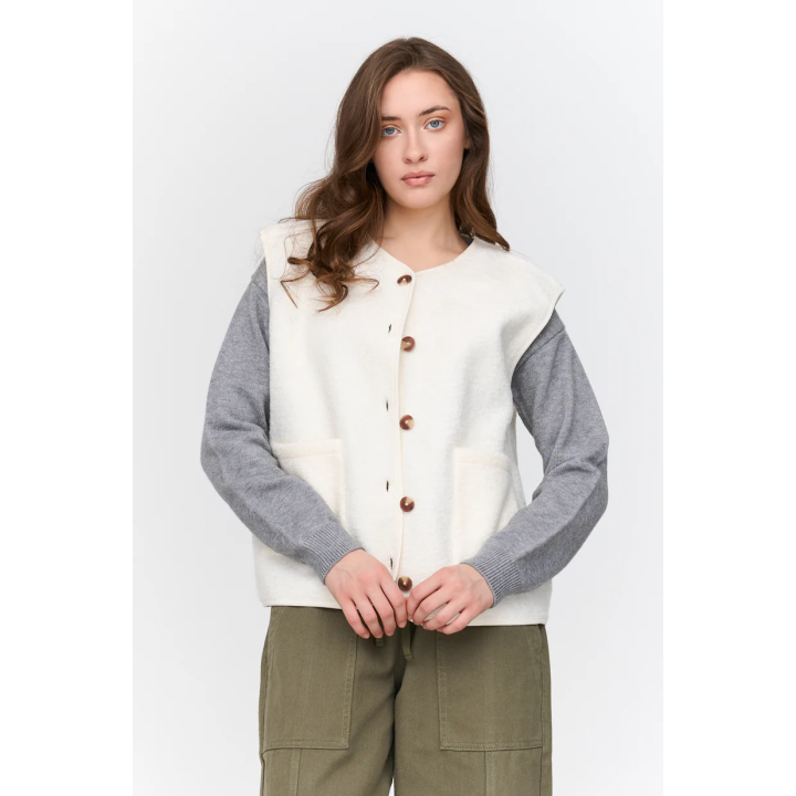 24 Colours Vest in white - 90511b