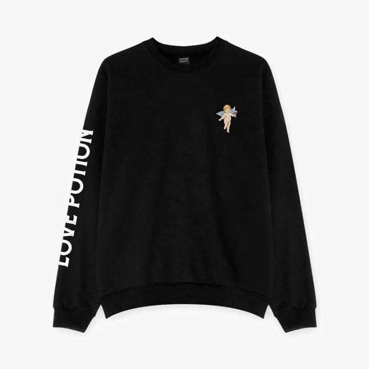 Kaotiko Hoodie Crew Washed Love Potion Black - AR012-01-G002