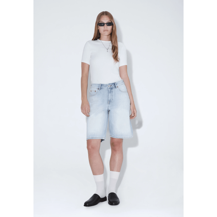 Dr Denim W Asra Shorts Stream Light Fade - 2610102