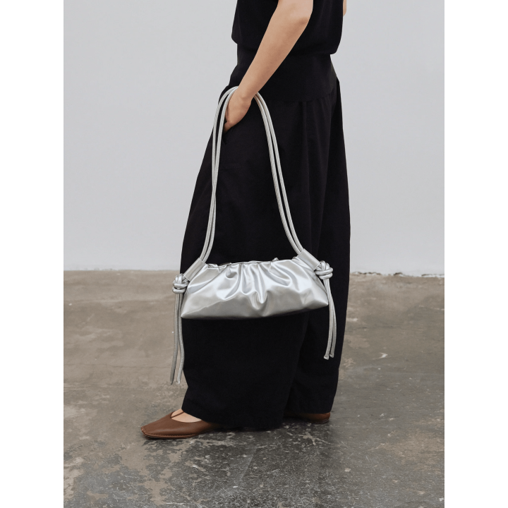 Olend Dumpling Bag Silver - dum-sil