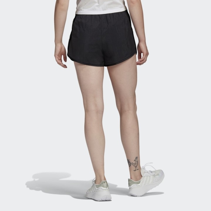 Adidas Originals Adicolor Classics 3-Stripes Shorts (GN2885)
