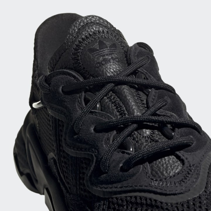 Adidas Originals  OZWEEGO J Black/Black- EE7775